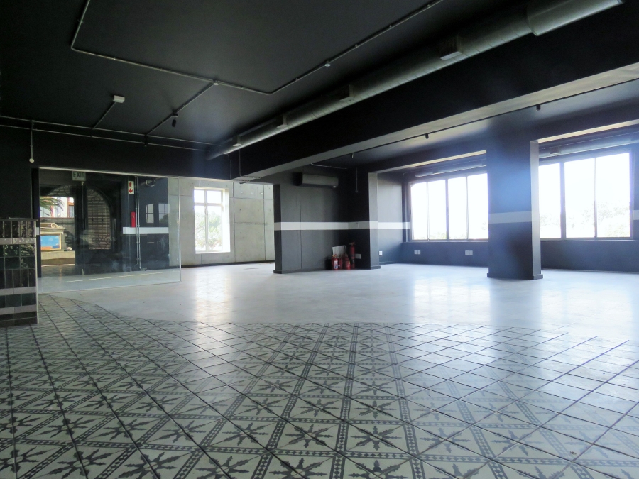 To Let commercial Property for Rent in Somerset West Western Cape